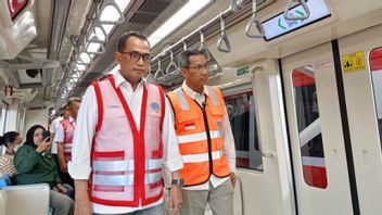 Too Narrow Long-span Causing Slow Driving, Minister Of Transportation Budi Karya: LRT Mileage Remains The Same