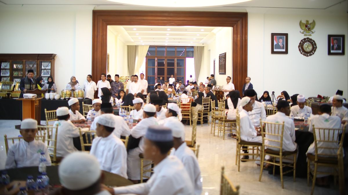 Wujud Syukur Stok Beras Capai 4 Juta Ton, Mentan Gelar Pengajian dan Doa Bersama