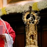Setahun Bertakhta, Paus Leo Serukan Akhiri Perang 