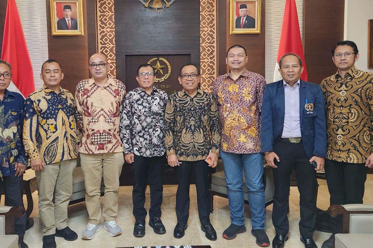 Bertemu Hendry Ch Bangun dan Jajaran Pengurus PWI Pusat, Mensesneg Pratikno Siap Wujudkan Gedung Ikonik di Yogyakarta dan Pusat Diklat Internasional