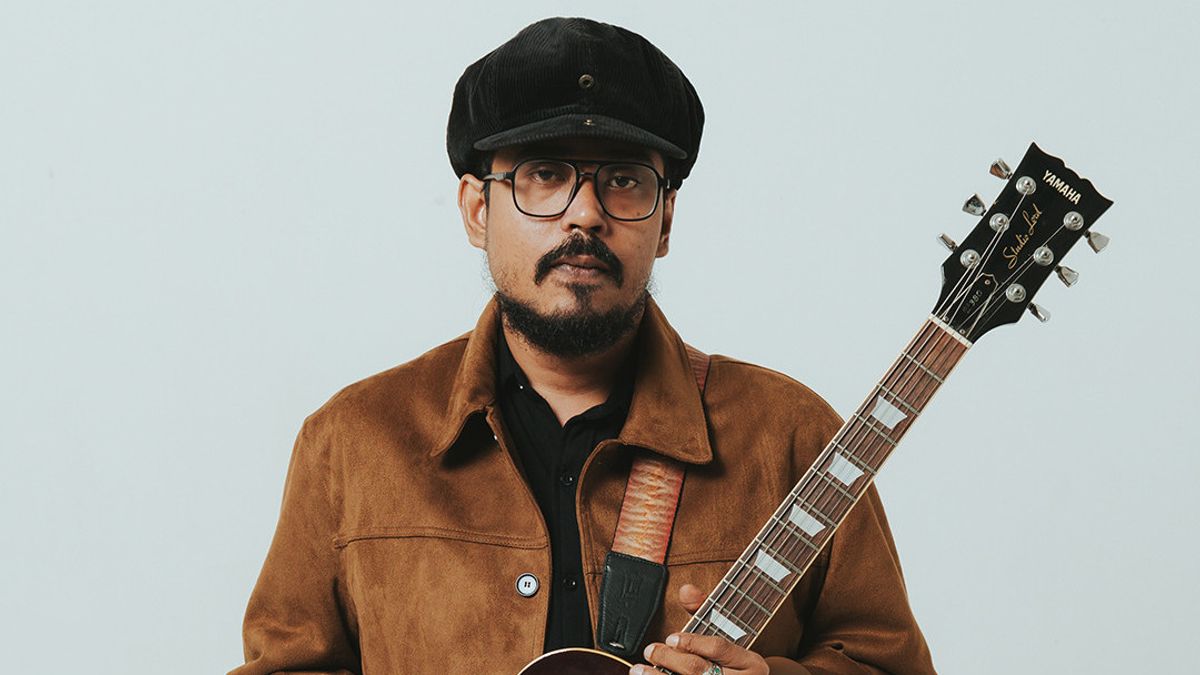 More Cheerful and Full of Love, Rio Clappy Presents Belia
