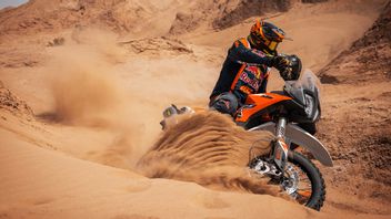 KTM 推出 890 冒险 R 拉力限量版