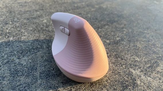 ロジクールリフトマウス:人間工学的で、快適ですが、誰にとってもそうではありません