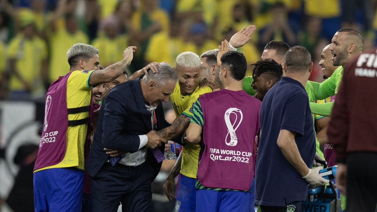 مدرب كرواتيا يصف البرازيل بأنها مخيفة ، لكنه يصر على أن فريقه ليس مستضعفا