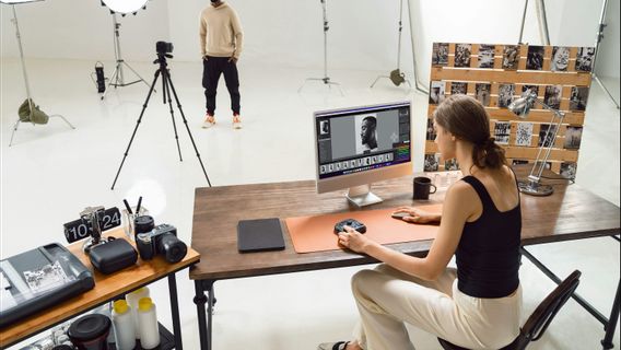 AI Pengubah Pakaian Gratis Hasilnya Halus