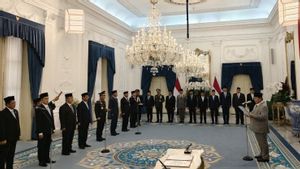 Presiden Prabowo Lantik 10 Anggota Komite Reformasi Polri Diketuai Jimly Asshiddiqie