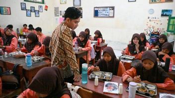 Gibran prévient la sécurité alimentaire de MBG, Soroti Sisa Makanan