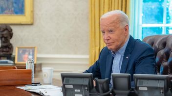 Pewaris Disney Tahan Sumbangan untuk Demokrat Sampai Biden Mundur