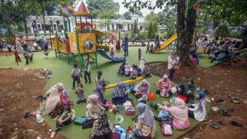 كيمينديز PDTT تطلب سياسة إنمائية للمس النساء والأطفال في إندونيسيا ، الذين يعيش 43 في المائة منهم في القرى