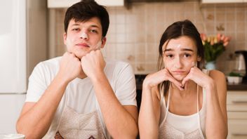 7 Penyebab Hubungan Berpasangan Nggak Romantis Lagi