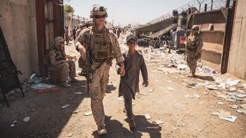 Menace D’attaque Terroriste, Les États-Unis, Le Royaume-Uni Et L’Australie Demandent à Leurs Citoyens De Rester à L’écart De L’aéroport De Kaboul En Afghanistan