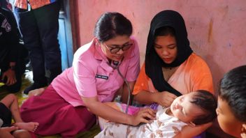YKB Kaltara ने Bulungan में प्रेसजहाता परिवार के दो अंधे बच्चों की मदद की