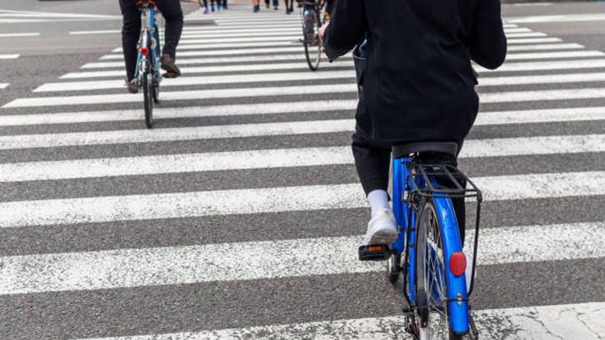 Jepang Terapkan Aturan Baru: Naik Sepeda Tanpa Rem Kena Denda 5.000 Yen Mulai 2026