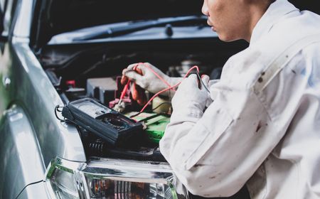 Tegangan Aki Mobil Normal: Selalu Cek agar Mobil Senantiasa Awet