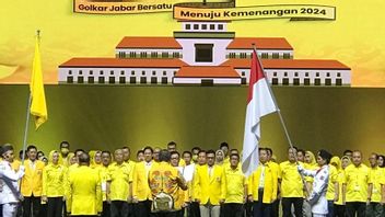 Ketum Lantik Pengurus Golkar West Java，DPD主席：我是Ace Hasan Syadzily，Ready To Win Airlangga成为总统候选人