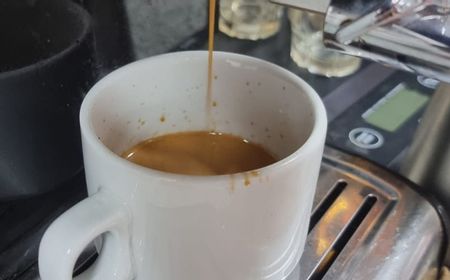 Minum Kopi Sambil Baca Surat Tagihan Pinjol, Kapolsek Batuceper Bisa Jelaskan Apa yang Terjadi Berikutnya