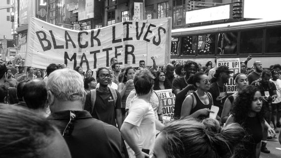 Sidang Pertama Derek Chauvin Tunjukkan Pengaruh <i>Black Lives Matter</i> terhadap Peradilan Kasus George Floyd