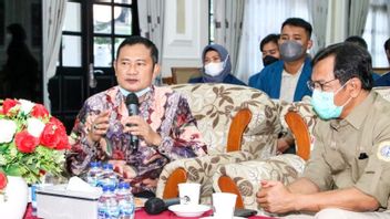 Lamongan Regent Affirms The Spread Of Cattle Mouth And Nail Diseases Has Been Controlled
