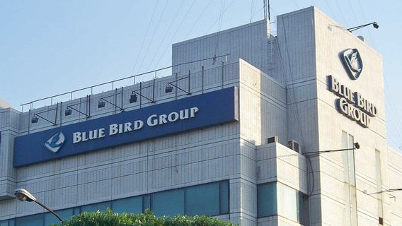 Blue Bird GMS ، شركة سيارات الأجرة المملوكة من قبل تكتل Purnomo Prawiro تقرر توزيع أرباح بقيمة 150.12 مليار روبية إندونيسية ، وهناك أيضا 3 مفوضين جدد