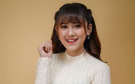 Tips Padu Padan Fesyen ala Happy Asmara, Tampil Cantik Tak Harus Mahal