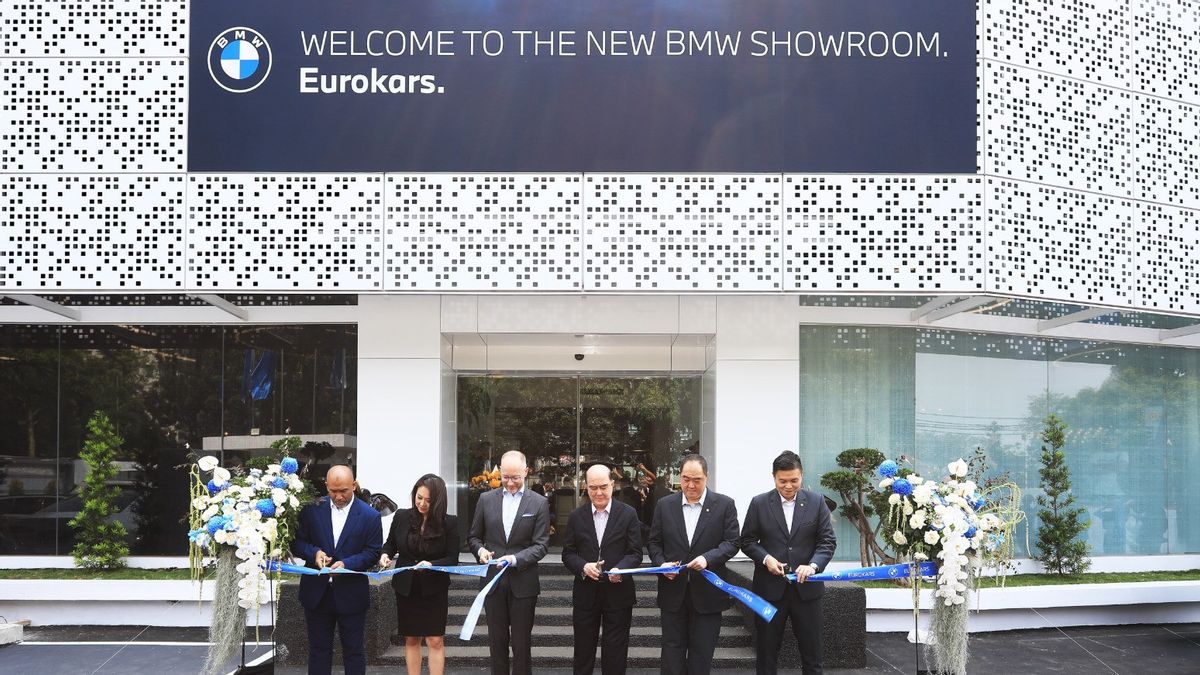 BMW Group Indonesia Resmikan Jaringan Dealer di Kebon Jeruk, Fokus Unsur Digitalisasi dan Keberlanjutan