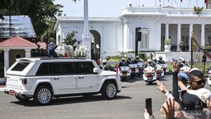 Prabowo-Jokowi Jalani 在 Merdeka Palace举行的欢迎披萨仪式