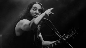 ダロン・マラキアン、メタリカでジェームス・ヘットフィールドに代わった時のことを思い出します