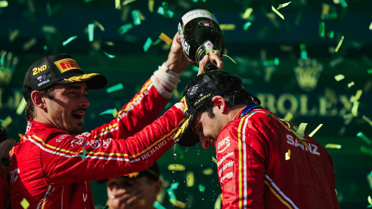Ferrari Perkasa dans le GP d’Australie, ses 2 pilotes Sainz et Leclerc Saik Podium