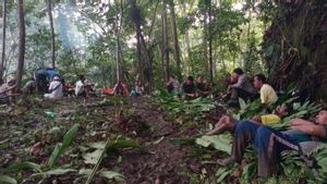 Bukan Hilang! 7 WN Jerman dan 2 Warga Halmahera Mengalami Kerusakan Alat Komunikasi Saat Ekspedisi Hutan