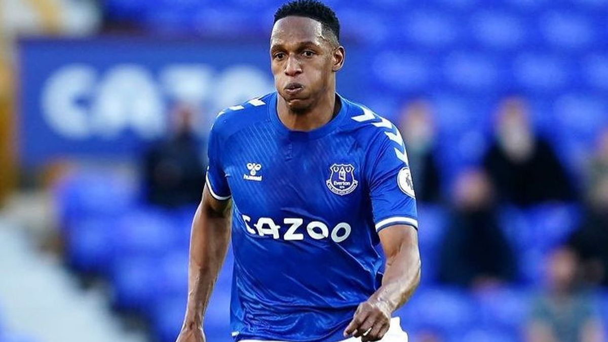 Everton gặp những chấn thương mới, Yerry Mina sợ hãi trước trận chiến trụ hạng
