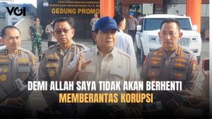 Presiden Prabowo Subianto Jenguk Petugas Kepolisian yang Jadi Korban Demo Ricuh