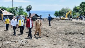 Memori 9 April 2021: Jokowi Sambangi Korban Banjir Bandang di Lembata Dampak Siklon Tropis Seroja