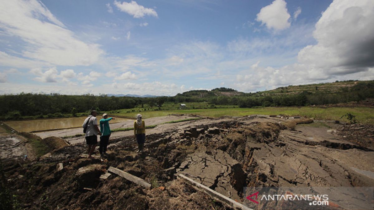 Warga Lebak Banten Diminta Waspadai Tanah Bergerak karena Curah Hujan Tinggi, BPBD: Biar Tak Ada Korban Jiwa