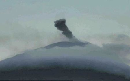 Gunung Ili Lewotolok Erupsi Lagi, Warga Diimbau Pakai Masker