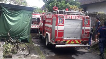 Burung Gereja Picu Kebakaran Bangunan Suci di Gianyar-Bali 