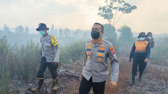 Palangka Raya Police Install Police Lines And Deploy 25 Personnel To Handle Forest And Land Fires