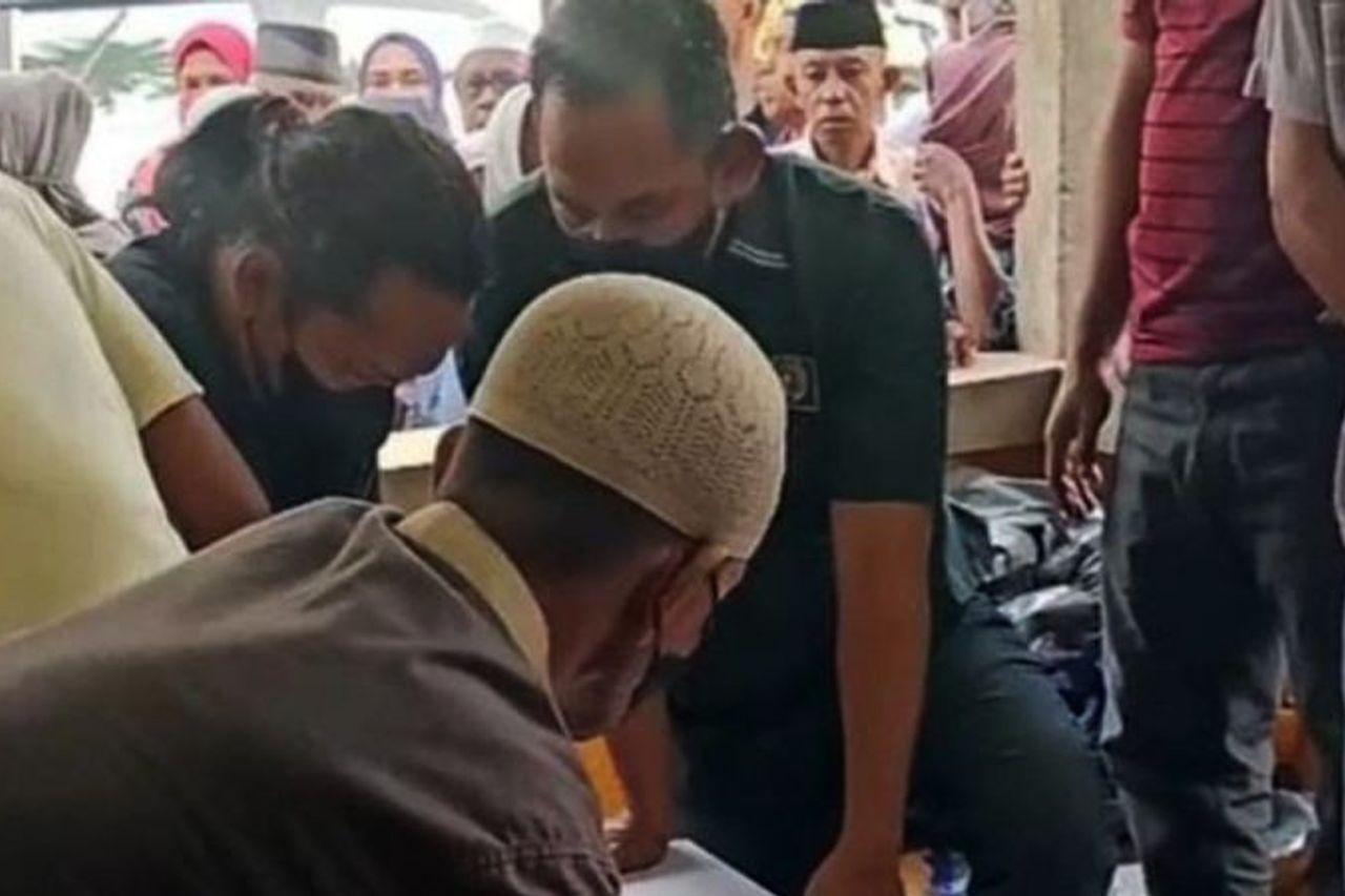 عثر على عدد من الأدوية في غرفة الفندق حيث قتل الصحفيون من بالو