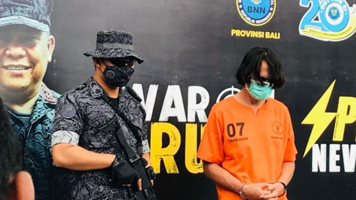 BNN Awasi Rokok Elektrik Antisipasi Masuknya Narkotika Cairan ke Bali