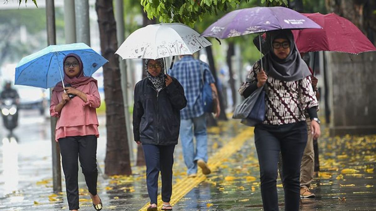 Weather Friday, Parts Of Jakarta Rain Afternoon To Night