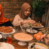 Menu Berkuah Tanpa Santan untuk Sahur: Hangat, Ringan, dan Tetap Mengenyangkan