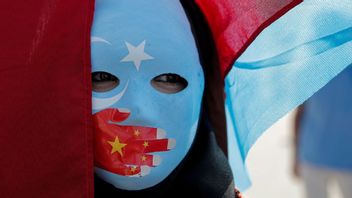 推特如何帮助中国传播维吾尔语宣传