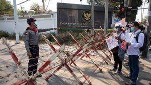 Didemo Warga Myanmar, Perwakilan Kedutaan Besar Indonesia di Yangon Temui Pengunjuk Rasa