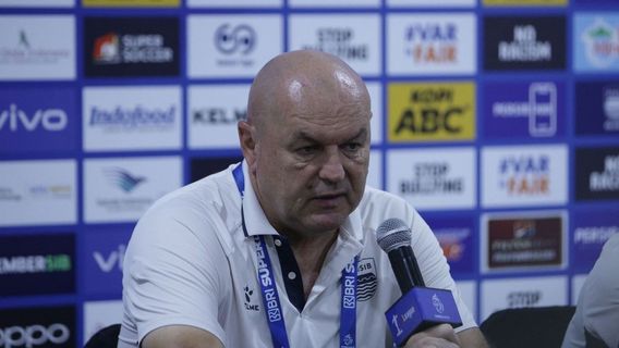 Bojan Hodak Senang Persib Puncaki Klasemen, tapi Akui Laga Lawan Persija Tak Mudah