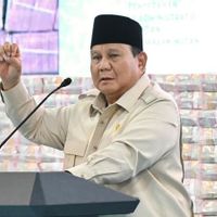 Prabowo Bentuk Satgas Percepatan Deregulasi, Percepat Perizinan