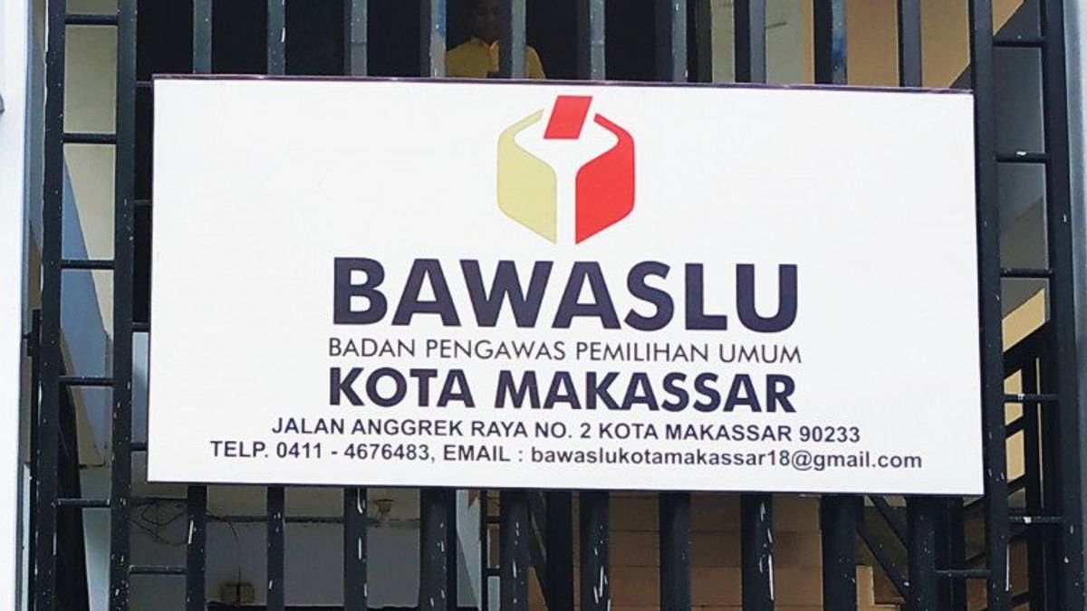 Bawaslu Telusuri Beredarnya Brosur Sudutkan Paslon Tertentu di Pilkada Makassar