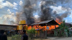 La région de Bulungan est de nouveau touchée par un incendie, 13 maisons à Sekatak Buji sont en feu