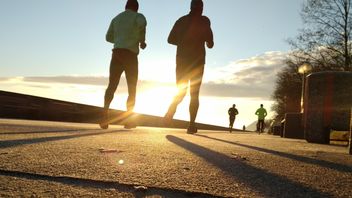 Maintain Body Fitness When Homecoming With Aerobics