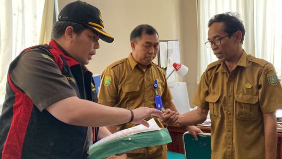 Kasus Korupsi BOK, Kejati Kalteng Geledah Kantor BPKAD Barito Selatan