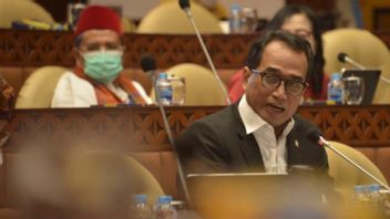 Jokowi montre au ministre de l’UPPR en tant que chef par intérim d’OJN, ministre des Transports: Pak Basuki a capacité