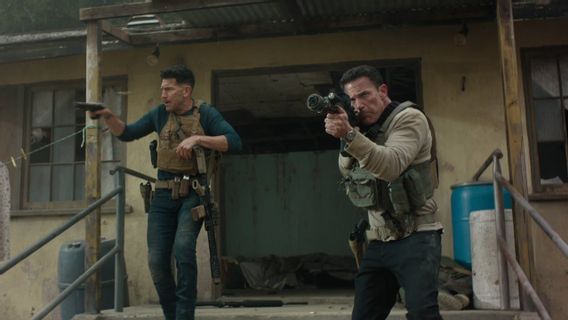 ملخص الفيلم المحاسب 2: مغامرات بن أفليك وجون بيرنتال المستمرة